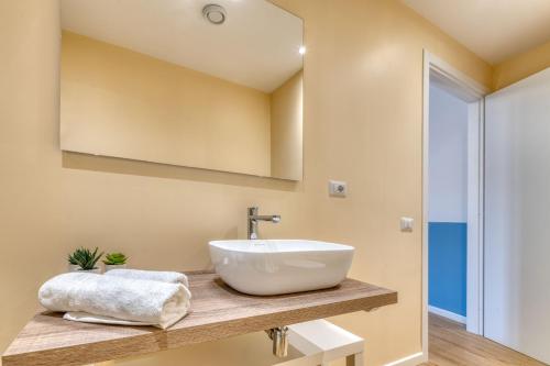 Kupaonica, IzzHome Corso76 in Cagliari Kupaonica, IzzHome Corso76 in Cagliari