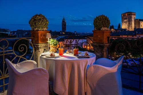 شرفة/ تراس, Albergo Al Sole in آسولو شرفة/ تراس, Albergo Al Sole in آسولو