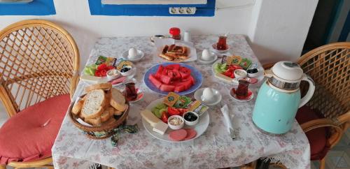 طعام و مشروبات, GökMavi Pansiyon (GokMavi Pansiyon) in تيبيك طعام و مشروبات, GökMavi Pansiyon (GokMavi Pansiyon) in تيبيك