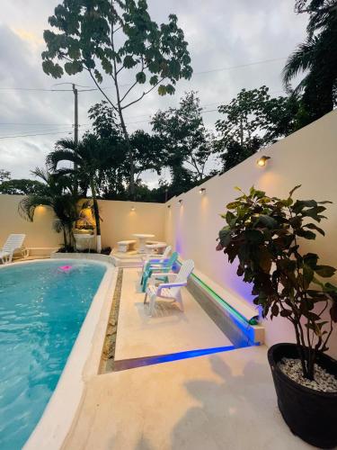 Zwembad, Millenium Manuel Antonio Park and beach in Quepos Zwembad, Millenium Manuel Antonio Park and beach in Quepos