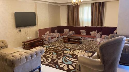 Furnished 3 bedrooms apartment Cairo