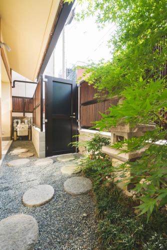 Garden, Kyoto Earth Hotel near Kyoto University Garden, Kyoto Earth Hotel near Kyoto University