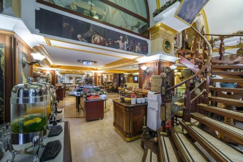 Restaurant, OGLAKCIOGLU PARK BOUTIQUE HOTEL in İzmir Restaurant, OGLAKCIOGLU PARK BOUTIQUE HOTEL in İzmir