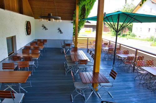 Balcony/terrace, Hotel Gasthof Altmann in Eschlkam Ot Warzenried Balcony/terrace, Hotel Gasthof Altmann in Eschlkam Ot Warzenried