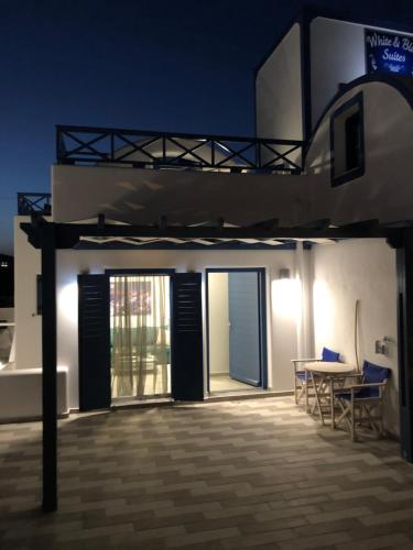 Bejárat, Honeymoon Beach Studios in Perivolos Bejárat, Honeymoon Beach Studios in Perivolos