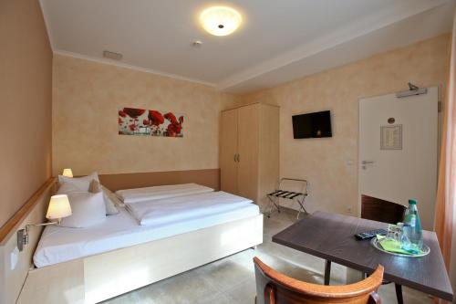 Hotel Wehlener Hof in Stadt Wehlen Hotel Wehlener Hof in Stadt Wehlen