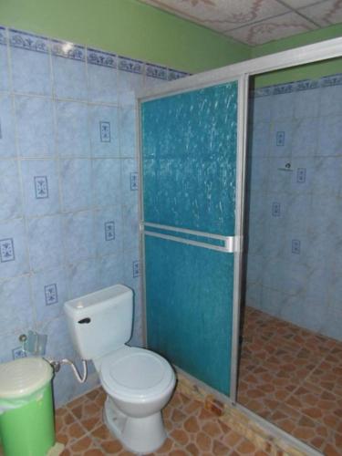 Phòng tắm, Hostal Doña Rosa (Hostal Dona Rosa) in Atlantico Sur Phòng tắm, Hostal Doña Rosa (Hostal Dona Rosa) in Atlantico Sur