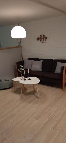 Guestroom, Ferienwohnung am Treene-Ufer bei Flensburg in Oeversee Guestroom, Ferienwohnung am Treene-Ufer bei Flensburg in Oeversee