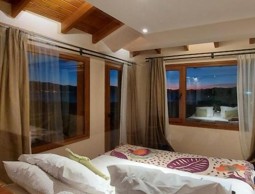 Sobre El Huapi Loft near San Carlos de Bariloche Airport Sobre El Huapi Loft near San Carlos de Bariloche Airport