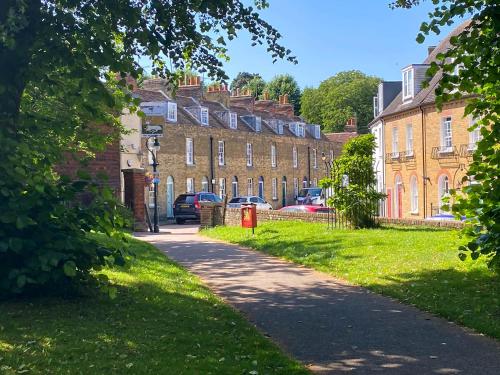 Pohled zvenku, Two bedroom house in Canterbury City Centre in Canterbury Pohled zvenku, Two bedroom house in Canterbury City Centre in Canterbury