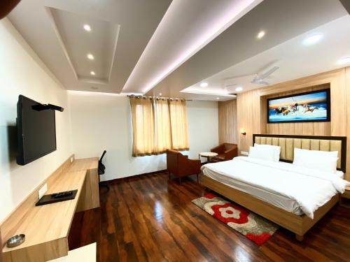 Hotel Pradeep Star Inn near Gorakhpur Airport Hotel Pradeep Star Inn near Gorakhpur Airport