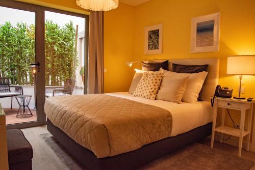 Kavia Hotel do Largo in Cascais City Center Kavia Hotel do Largo in Cascais City Center