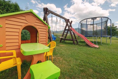 Kert, Penzion Mlynarov Dvor in Dubrava Kert, Penzion Mlynarov Dvor in Dubrava