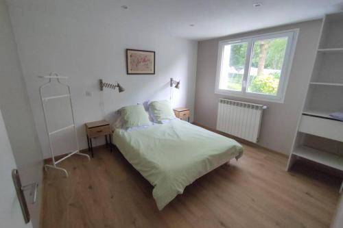 Appartement au calme avec vue et piscine au coeur du pays basque in Mauleon-Licharre Appartement au calme avec vue et piscine au coeur du pays basque in Mauleon-Licharre
