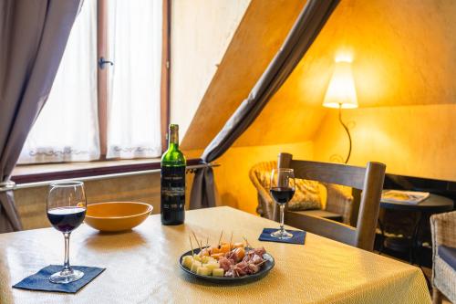 Létesítmények, Gîtes Un Jardin dans la Falaise (Gites Un Jardin dans la Falaise) in Cabrerets Létesítmények, Gîtes Un Jardin dans la Falaise (Gites Un Jardin dans la Falaise) in Cabrerets