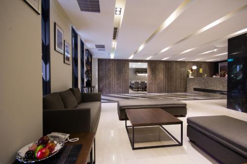 Lobby, Royal Guest Hotel near Ten Drum Cultural Lobby, Royal Guest Hotel near Ten Drum Cultural