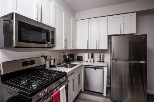 Lovely Studio w Full Kitchen in Heart of San Diego near Balboa Park Lovely Studio w Full Kitchen in Heart of San Diego near Balboa Park
