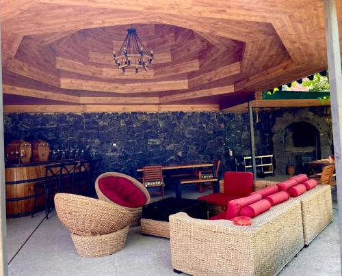 Palvelut, Brewery House&Beer Spa in Aspindza Palvelut, Brewery House&Beer Spa in Aspindza