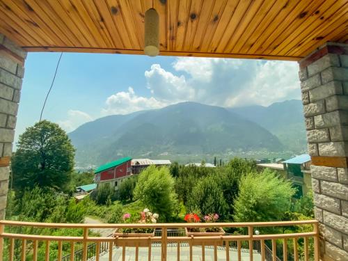 Balcony/terrace, Nature Bliss - Mount Serene in Gadherni Balcony/terrace, Nature Bliss - Mount Serene in Gadherni