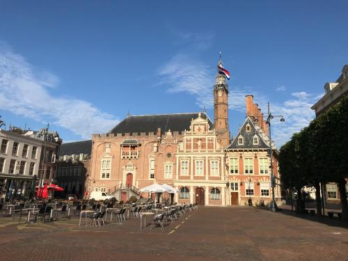 De Haarlemse Logeerkamer in Haarlem Suburbs De Haarlemse Logeerkamer in Haarlem Suburbs