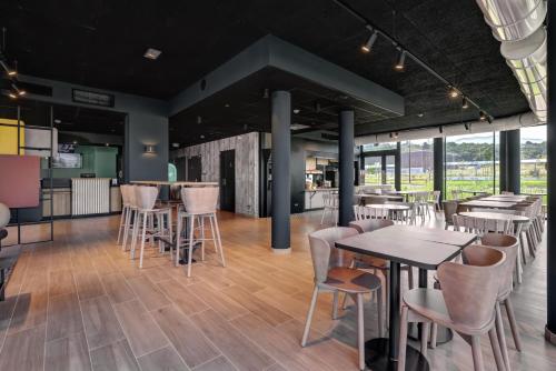 Comida y bebida, B&B HOTEL Evian Publier in Evian-les-Bains Comida y bebida, B&B HOTEL Evian Publier in Evian-les-Bains