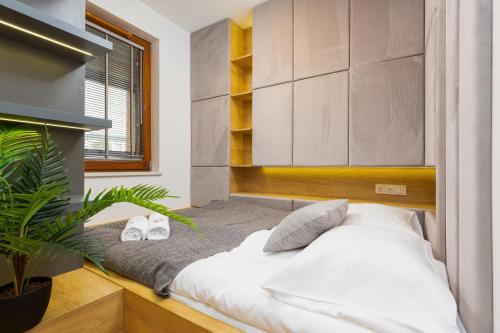 Apartment City Center Grzybowska by Renters Prestige