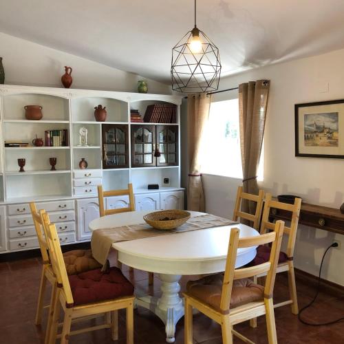 Cơ sở vật chất, Casa en Finca, Villa con Piscina Zarzuela in Villaviciosa de Odon Cơ sở vật chất, Casa en Finca, Villa con Piscina Zarzuela in Villaviciosa de Odon