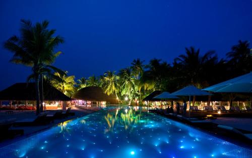 游泳池, 馬爾代夫庫拉馬蒂度假村 (Kuramathi Maldives) in 阿力甫環礁 游泳池, 馬爾代夫庫拉馬蒂度假村 (Kuramathi Maldives) in 阿力甫環礁