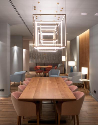 設施, 洛格羅尼奧城酒店 (Hotel Ciudad de Logrono.) in 洛格羅諾 設施, 洛格羅尼奧城酒店 (Hotel Ciudad de Logrono.) in 洛格羅諾