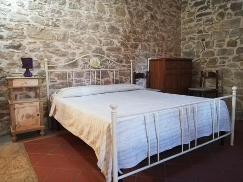 Stone house in Montalbano Elicona Stone house in Montalbano Elicona