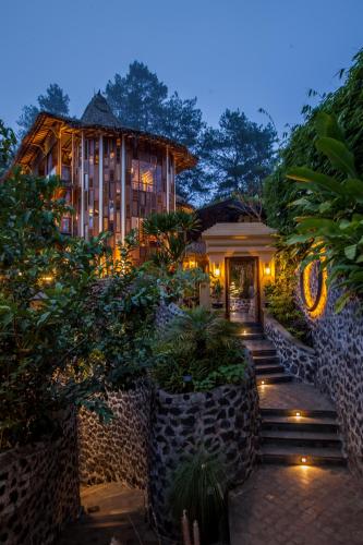 Exterior view, Tira Vilagna Suites & Spa in Kintamani Exterior view, Tira Vilagna Suites & Spa in Kintamani