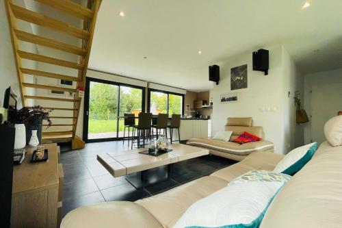 Contemporary house with garden in Saint-Cyr-sur-Loire in Saint-Cyr-sur-Loire Contemporary house with garden in Saint-Cyr-sur-Loire in Saint-Cyr-sur-Loire