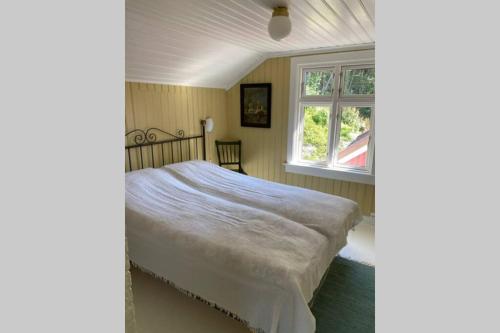 Huset ved evja in סנדפיורד Huset ved evja in סנדפיורד