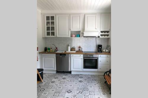 Huset ved evja in סנדפיורד Huset ved evja in סנדפיורד