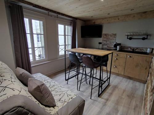 La Darbella - Style chalet de montagne in Dole La Darbella - Style chalet de montagne in Dole