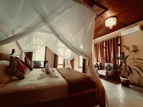 Tangkoko Sanctuary Villa & Spa in Rinondoran Tangkoko Sanctuary Villa & Spa in Rinondoran