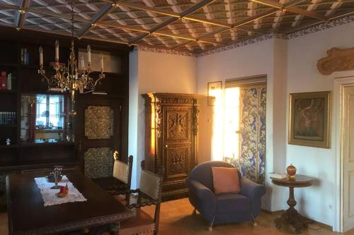 In einer Wohnung durch die Jahrhunderte in Villach In einer Wohnung durch die Jahrhunderte in Villach