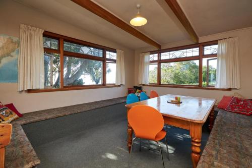 Dolphin Lodge in Kaikoura Dolphin Lodge in Kaikoura