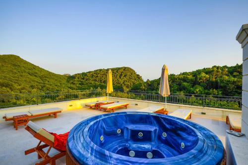 Balkon/teras, Hotel Plaza Lucice in Petrovac Balkon/teras, Hotel Plaza Lucice in Petrovac