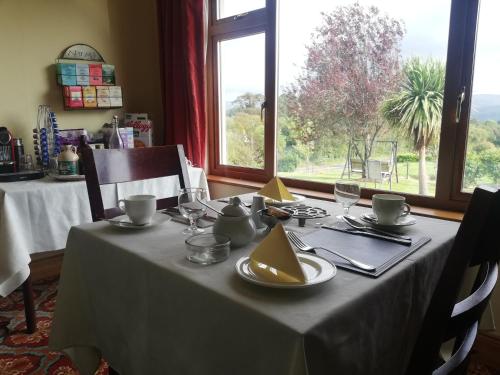 O'Sheas Ceol Na Habhann B&B in Kenmare O'Sheas Ceol Na Habhann B&B in Kenmare