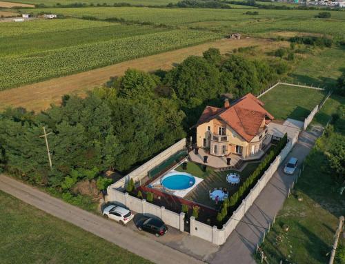 Villa Anastasija in Dobanovci Villa Anastasija in Dobanovci