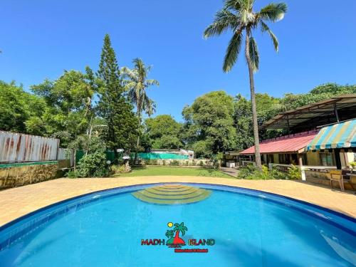 Villa by the Sea in Malad Villa by the Sea in Malad