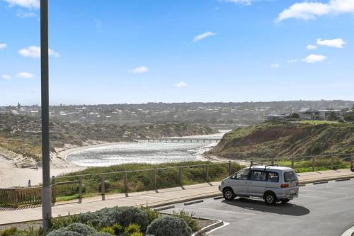 Kilátás, Meander - Port Noarlunga South - C21 SouthCoast Holidays in Port Noarlunga South Kilátás, Meander - Port Noarlunga South - C21 SouthCoast Holidays in Port Noarlunga South