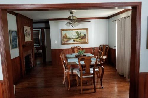 South Hills Charmer in Summersville (WV) South Hills Charmer in Summersville (WV)