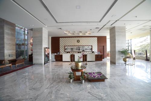 로비, The Orchid Hotel Hinjewadi Pune in 푸네 로비, The Orchid Hotel Hinjewadi Pune in 푸네