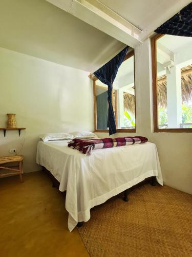 Casa AHAU in San Marcos La Laguna Casa AHAU in San Marcos La Laguna