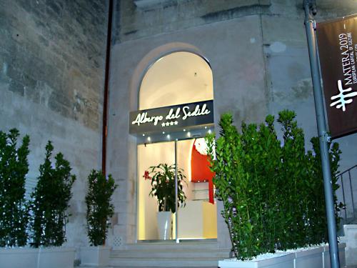 入口, 艾爾伯格德希迪雷酒店 (Albergo Del Sedile) in 馬泰拉 入口, 艾爾伯格德希迪雷酒店 (Albergo Del Sedile) in 馬泰拉