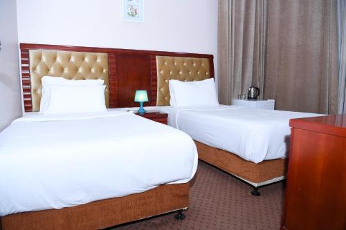 컨티넨탈 인 호텔 알 파르와니야 (Continental Inn Hotel Al Farwaniya) in 쿠웨이트 컨티넨탈 인 호텔 알 파르와니야 (Continental Inn Hotel Al Farwaniya) in 쿠웨이트