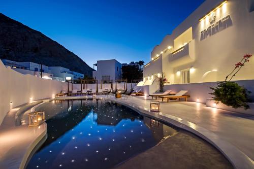 Úszómedence, Cavo Bianco Boutique Hotel & Spa in Kamari Úszómedence, Cavo Bianco Boutique Hotel & Spa in Kamari