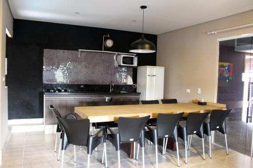 Kitchen, Don Marcos Hotel com Restaurante e Pizzaria in Guaruja Kitchen, Don Marcos Hotel com Restaurante e Pizzaria in Guaruja